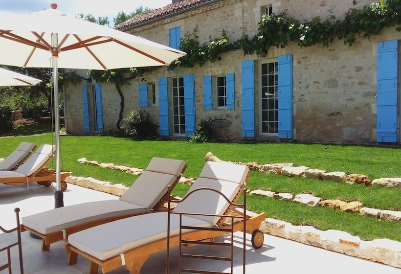 Relais De Montgeoffroy B&b