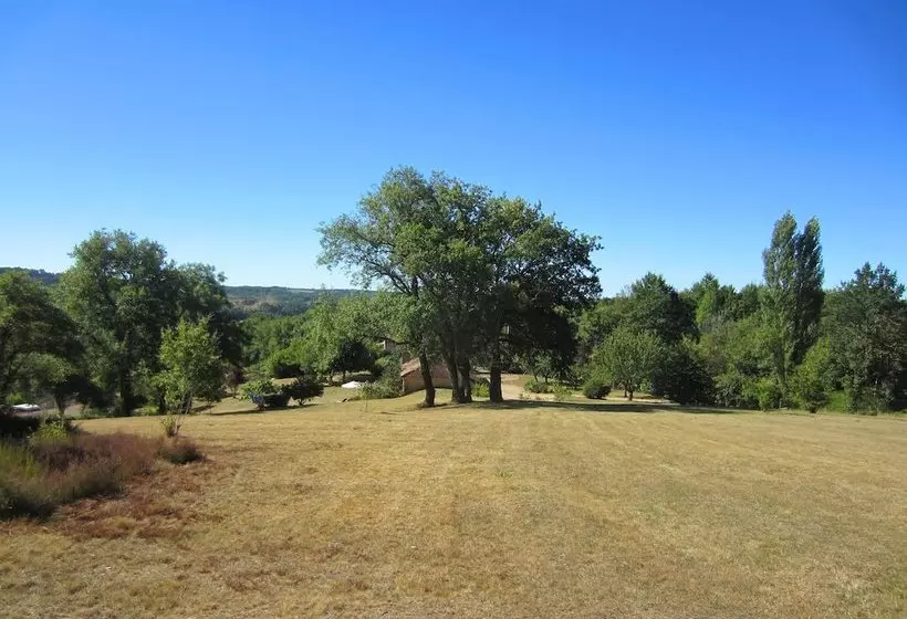 Relais De Montgeoffroy B&b