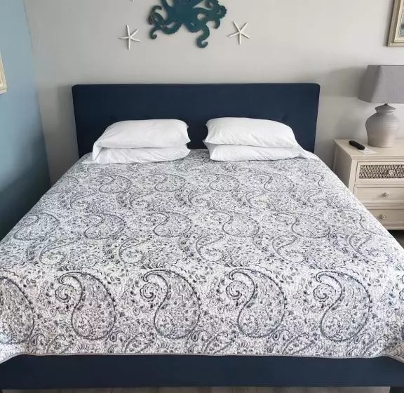 مُتل Ashley Brooke Beach Resort