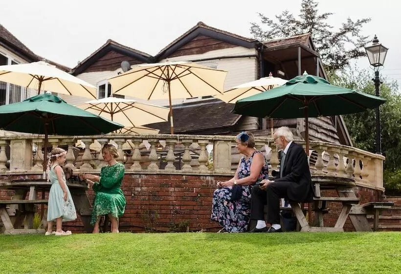 簡易ホテル The Manor At Abberley