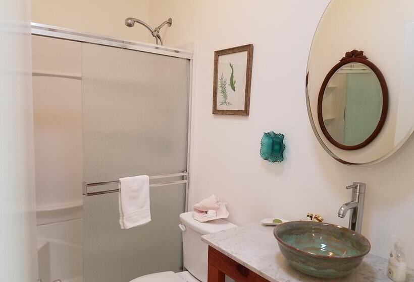 Yosemite Plaisance Bed & Breakfast