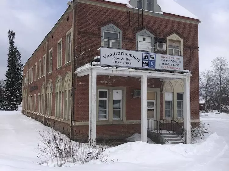 Retkeilymaja Sov O Bo