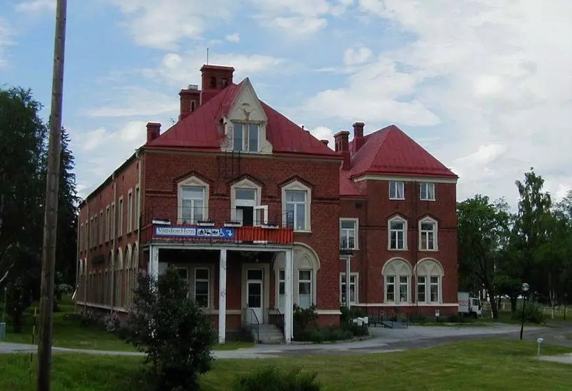 Retkeilymaja Sov O Bo