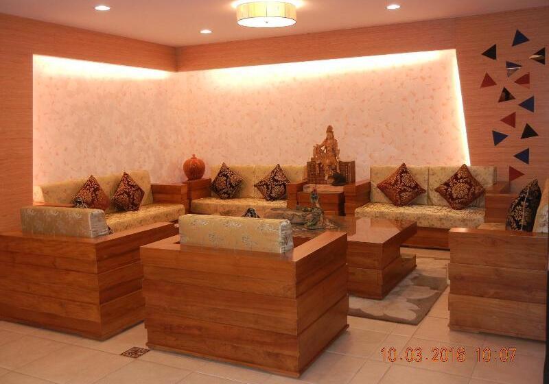 تختخواب و صبحانه Applause In The Mountain