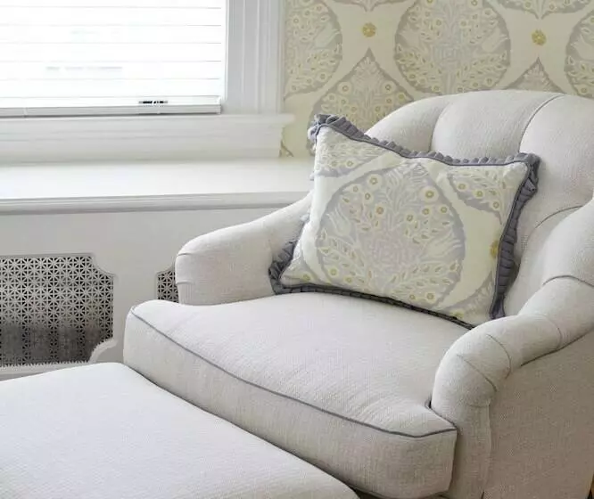 تختخواب و صبحانه The Smith Steiner