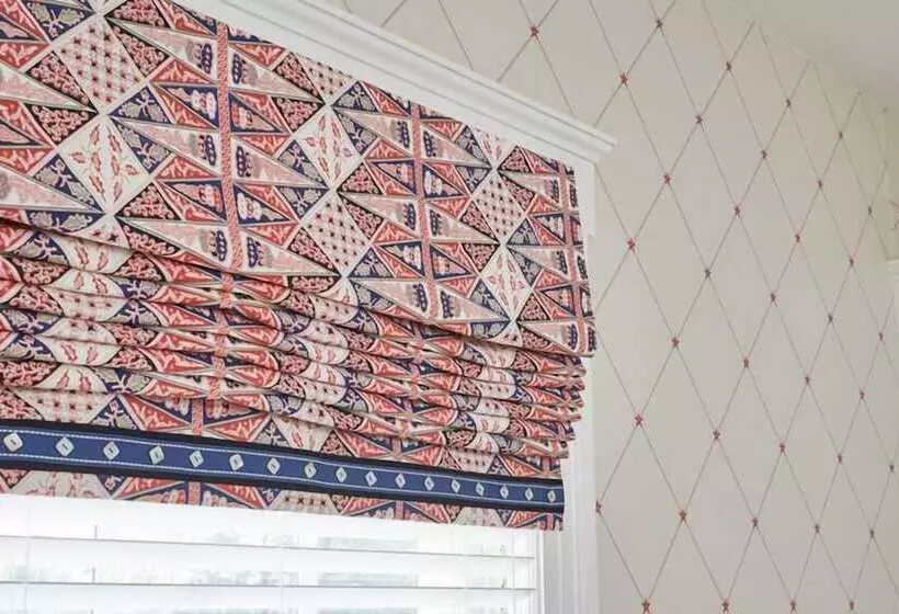 تختخواب و صبحانه The Smith Steiner