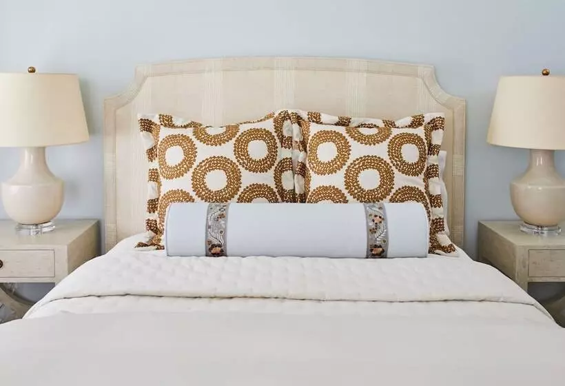 تختخواب و صبحانه The Smith Steiner