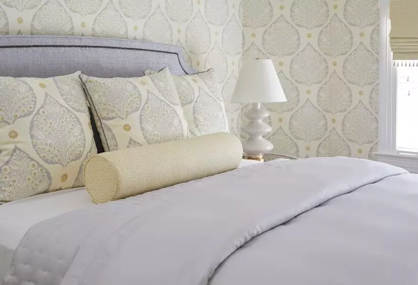 تختخواب و صبحانه The Smith Steiner