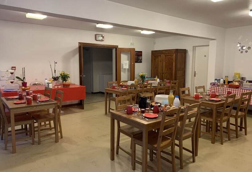 住宿加早餐 Villa Cecilia