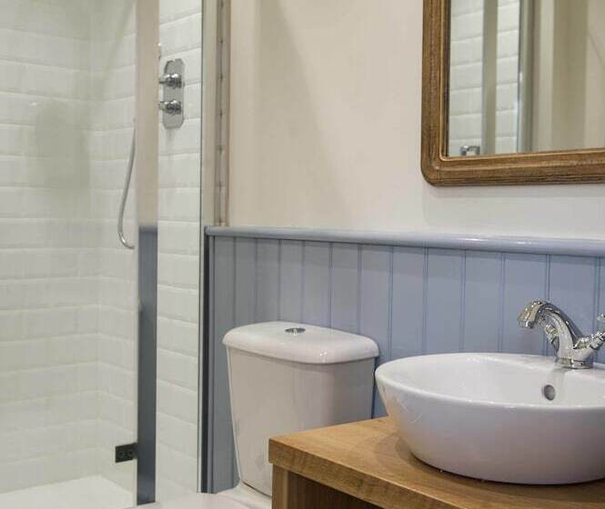 客栈  Hare & Hounds