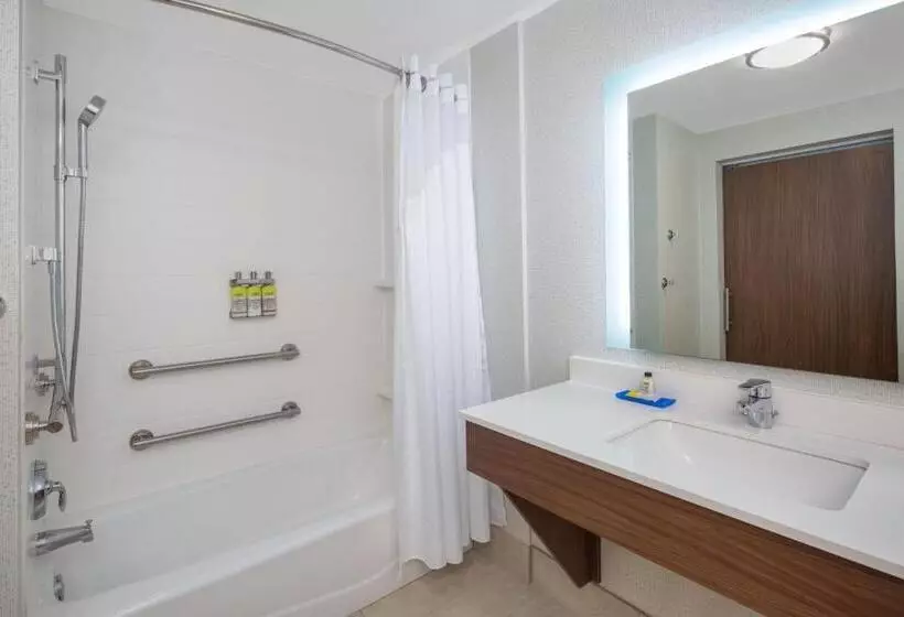 Hotelli Holiday Inn Express & Suites   Chico, An Ihg