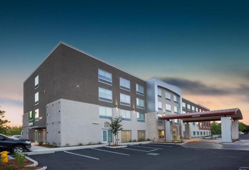 فندق Holiday Inn Express & Suites   Chico, An Ihg