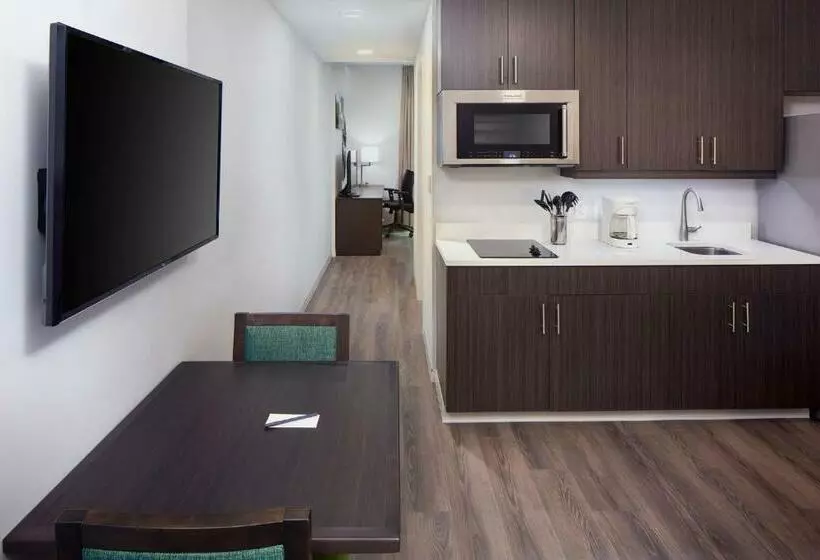 Hotelli Star Suites   A Vero Beach