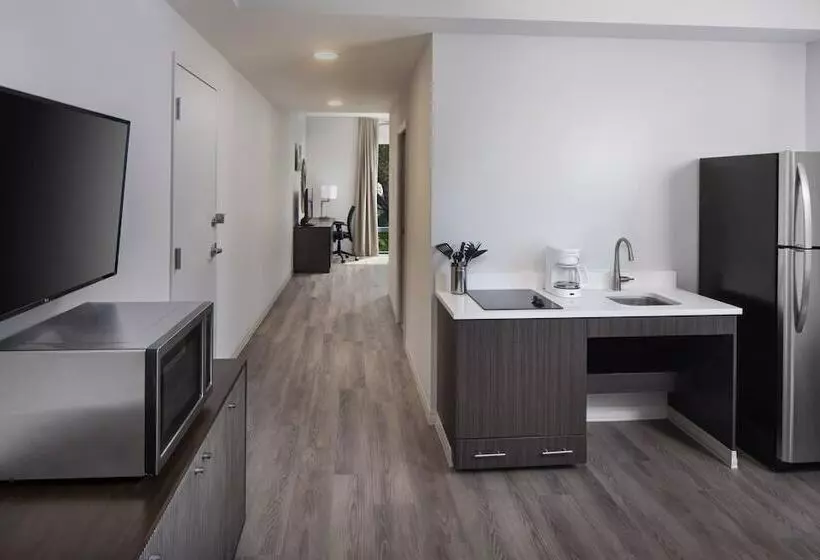 Hotelli Star Suites   A Vero Beach