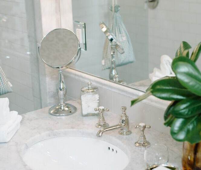 Отель The Georges