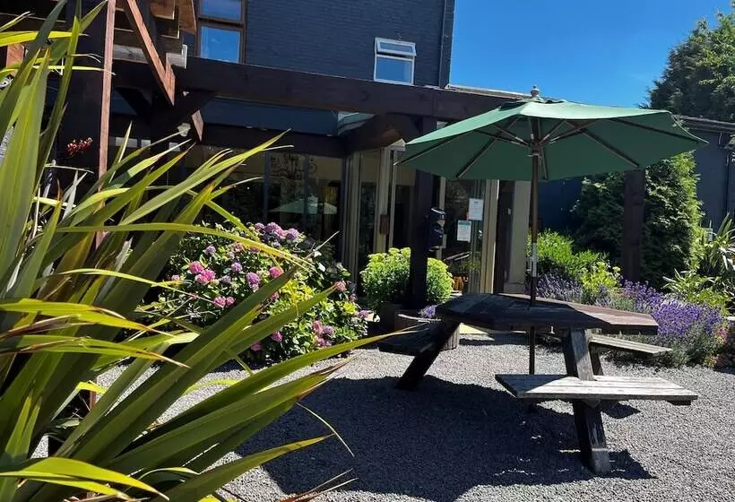 Hotelli The Renishaw