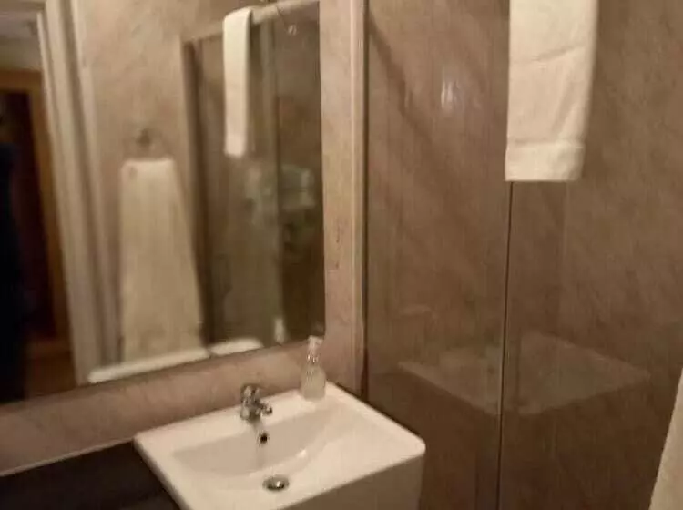 Hotelli The Renishaw