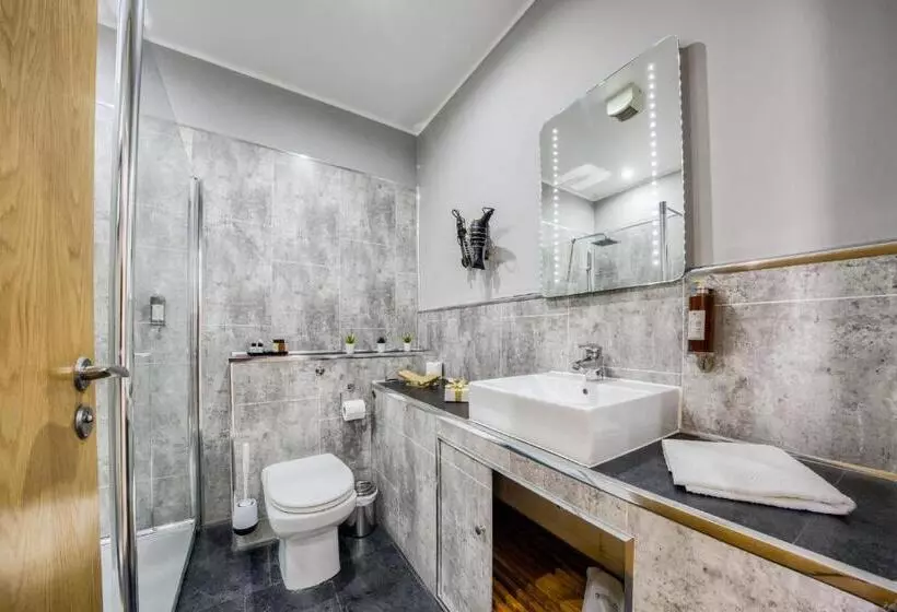 Hotelli Villare Leicester City Centre