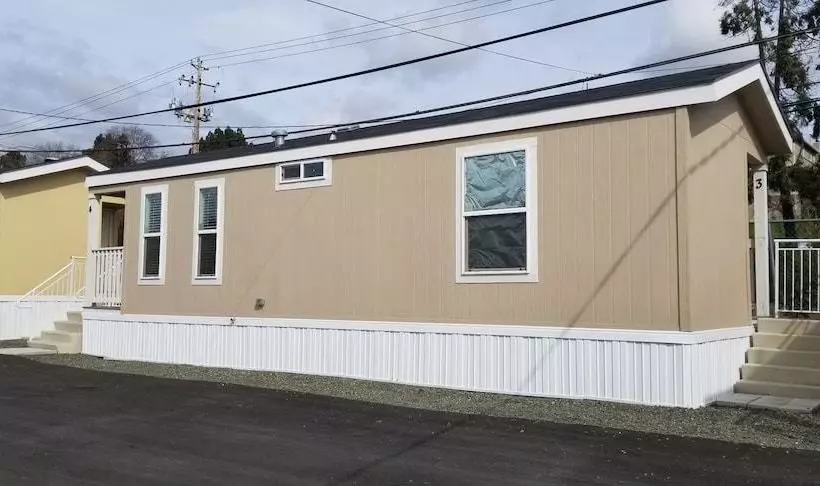 Hotelli Windmill Trailer Court Extended Stay Studios