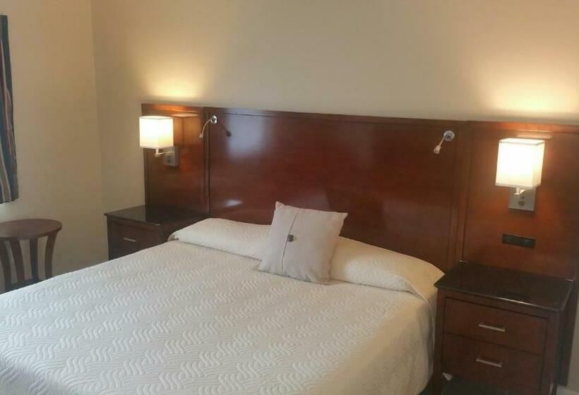 Motel Sand Pebble Motor Lodge