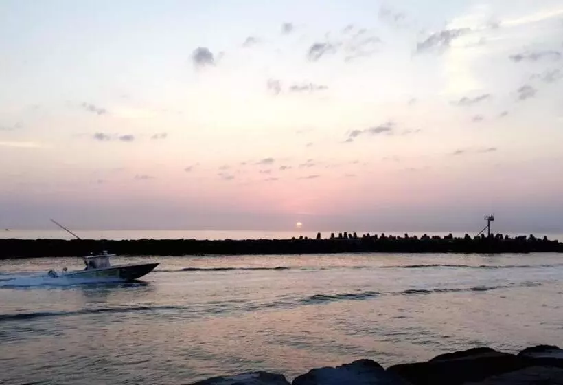 Motelli Sand Pebble Motor Lodge