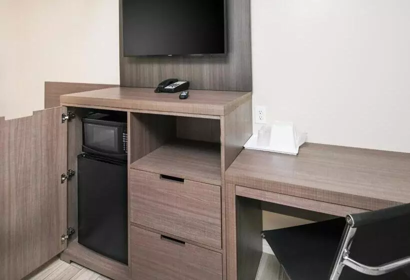 モーテル Sea Rock Inn  Long Beach