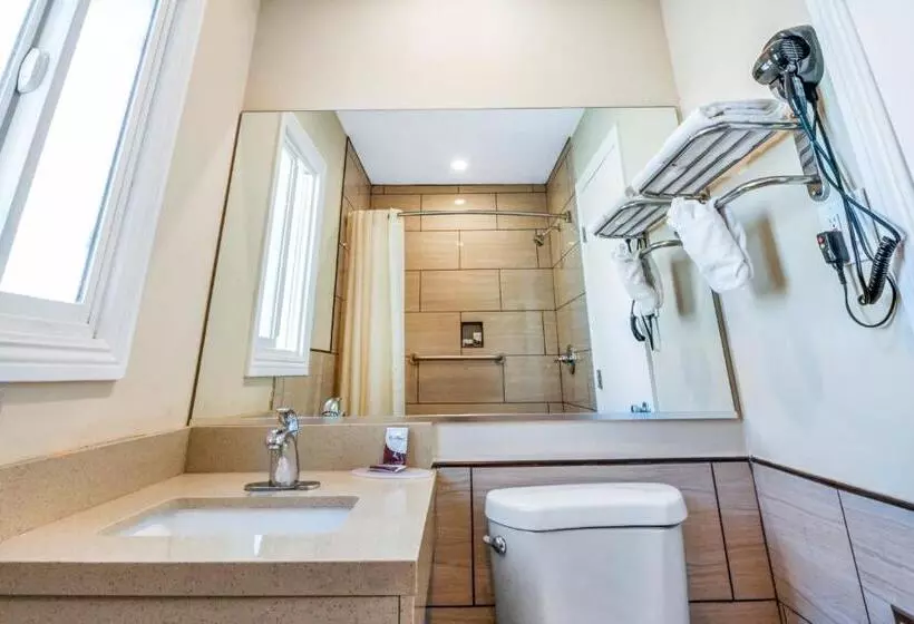 モーテル Sea Rock Inn  Long Beach