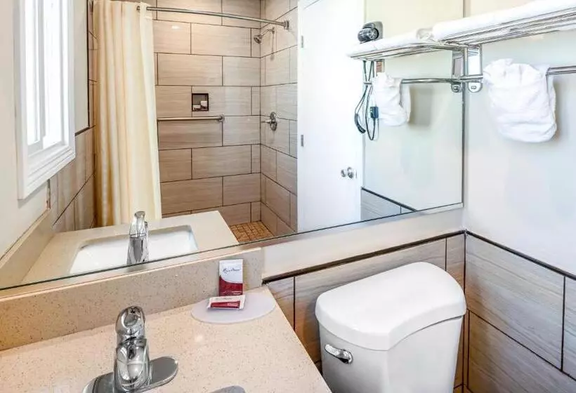 モーテル Sea Rock Inn  Long Beach