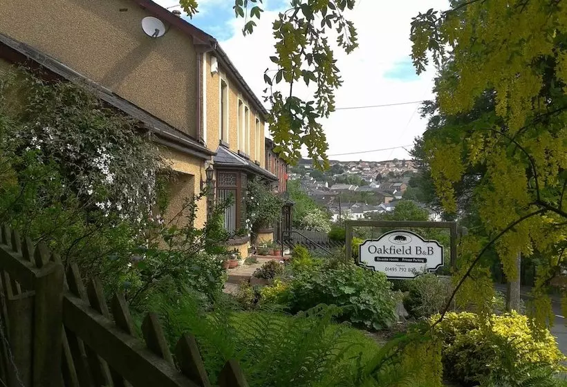 Oakfield B&b