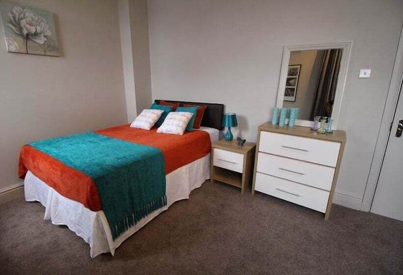 بنسيون Hemel Short Stay