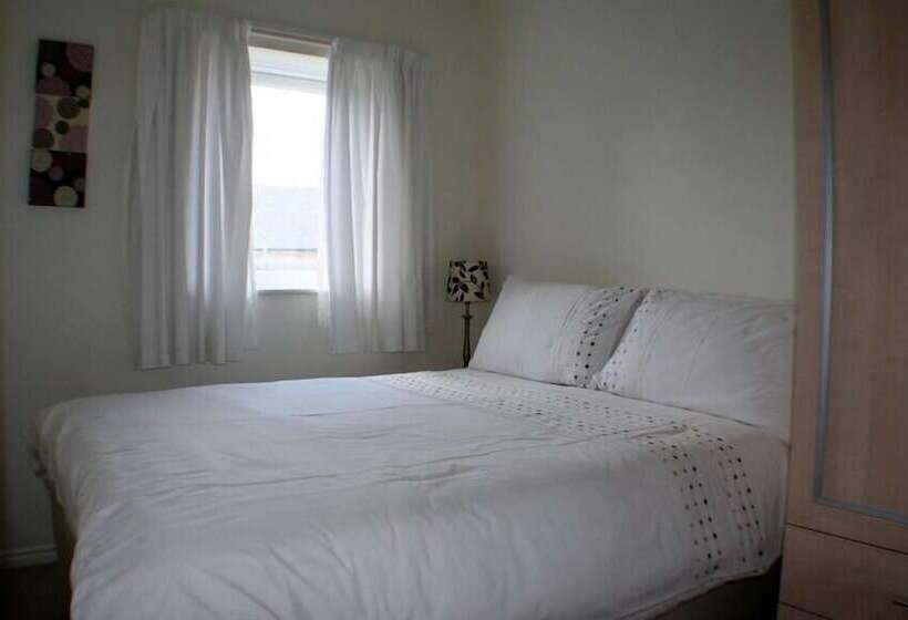 بنسيون Hemel Short Stay