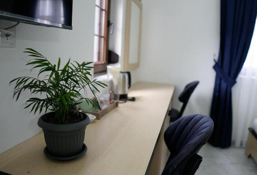 پانسیون Villa Hania Adults Only