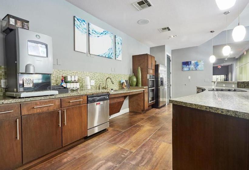 Sonder At East Eleventh