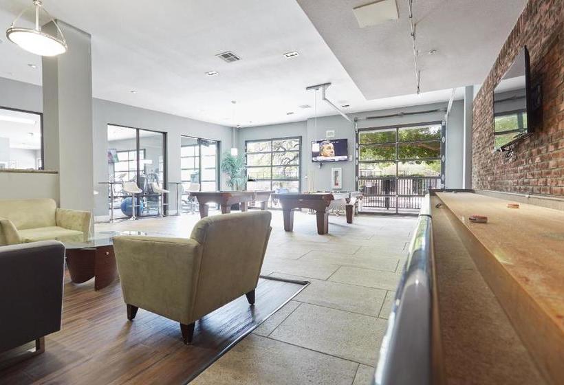 Sonder At East Eleventh