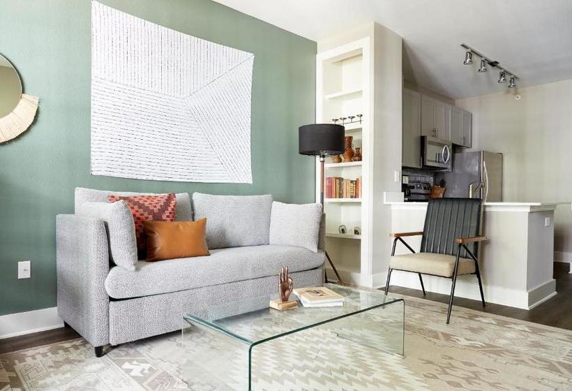 Sonder At East Eleventh