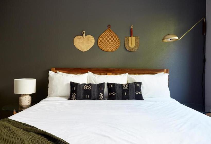 Sonder At East Eleventh