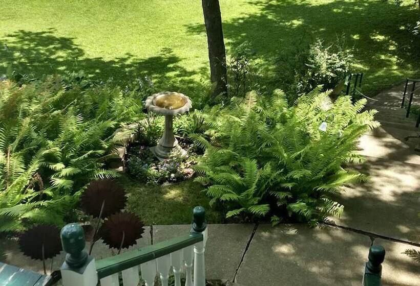 مبيت وإفطار Avery On Prospect Hill Guest House