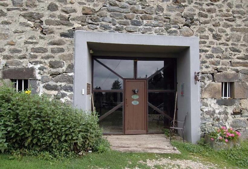 צימר La Ferme De Moulhac