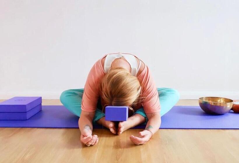 مبيت وإفطار Ranmore Rise Retreat In The Surrey Hills