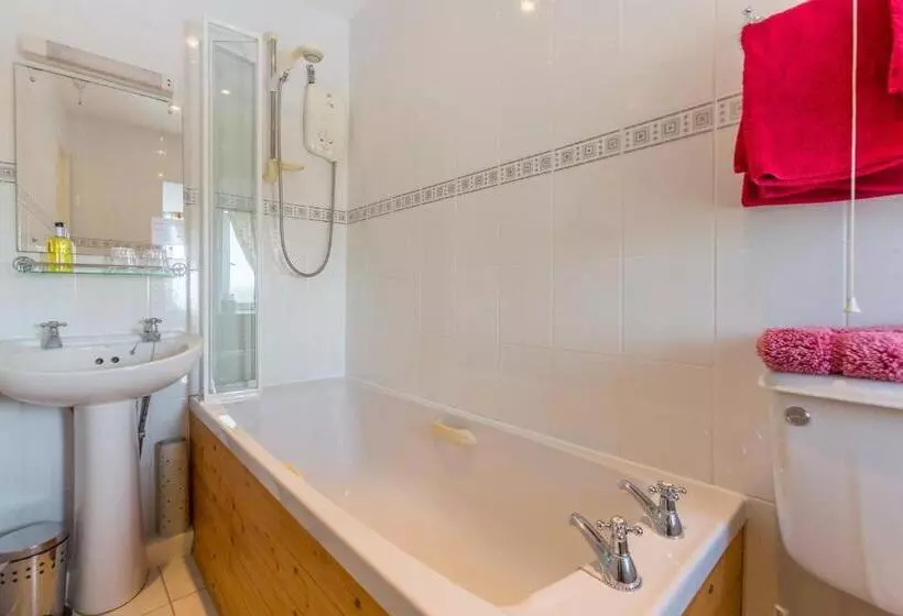 Aamiaismajoitus (B&B) The Old Coach House