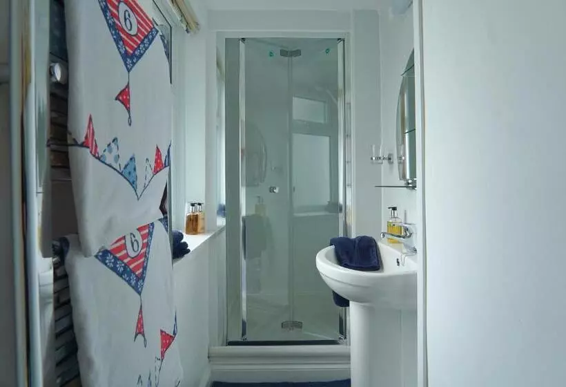 Aamiaismajoitus (B&B) The Old Coach House