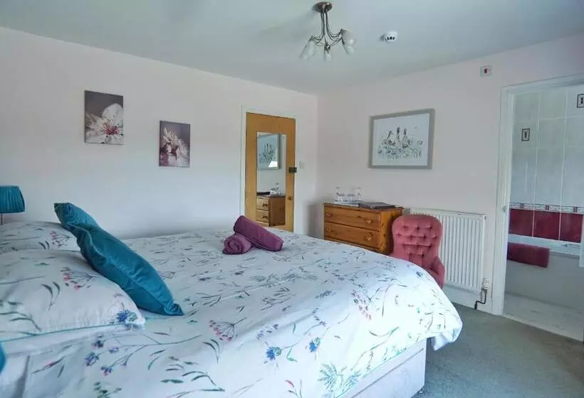 Aamiaismajoitus (B&B) The Old Coach House