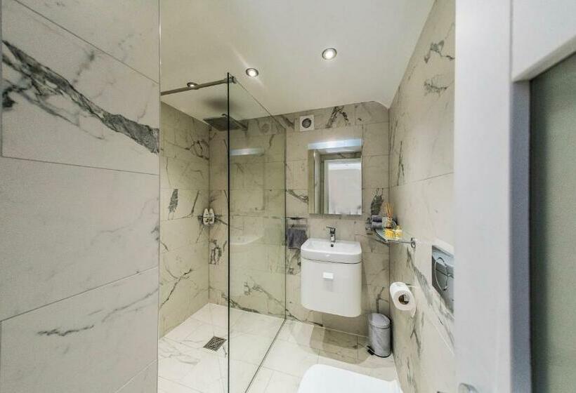 Birkdale Holiday Homes