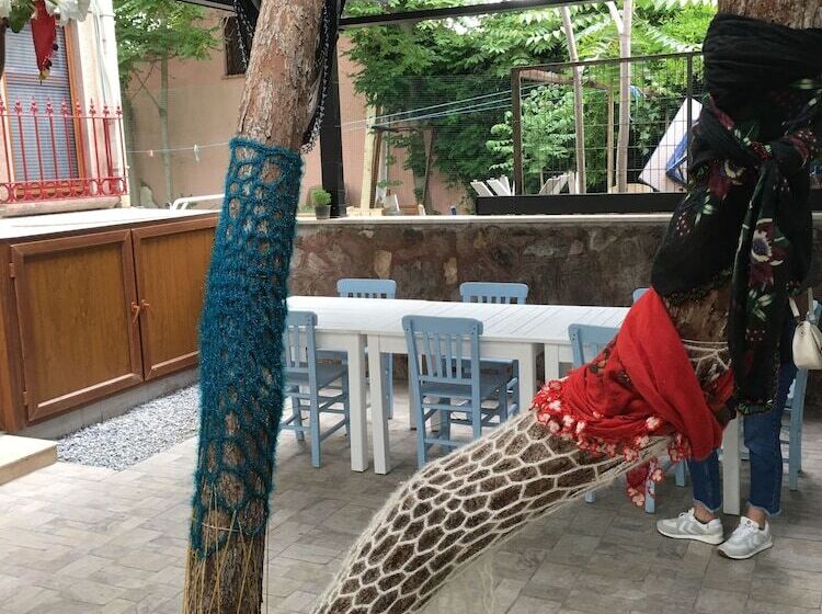 Cunda Deniz Yıldızı Butik Otel