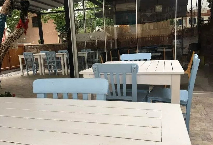 Cunda Deniz Yıldızı Butik Otel