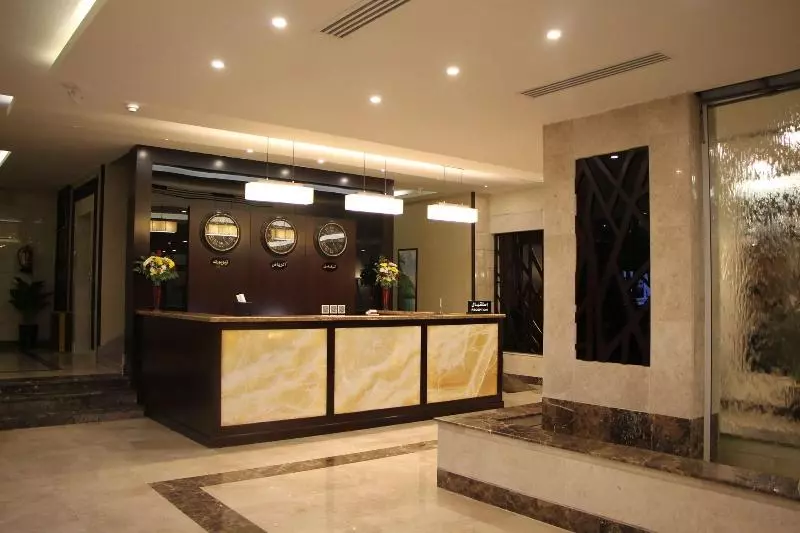 ホテル Al Muhaidb Residence Al Khafji