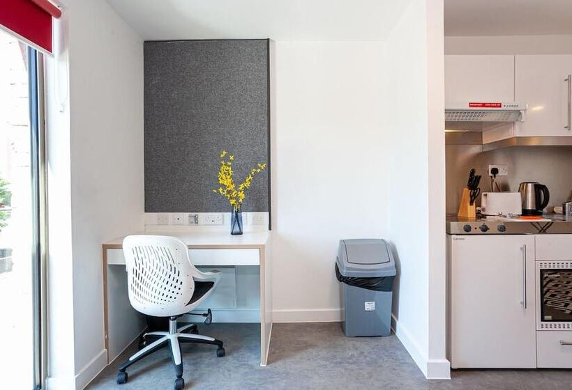 Hotel Axo Paradise Village