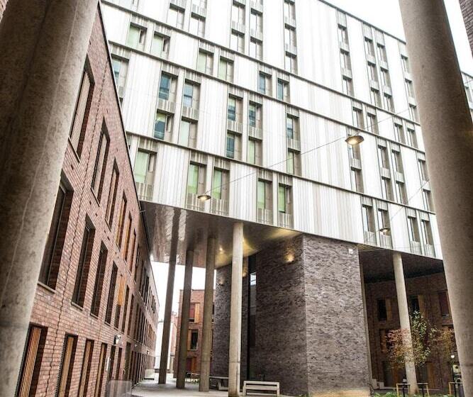 Hotel Axo Paradise Village