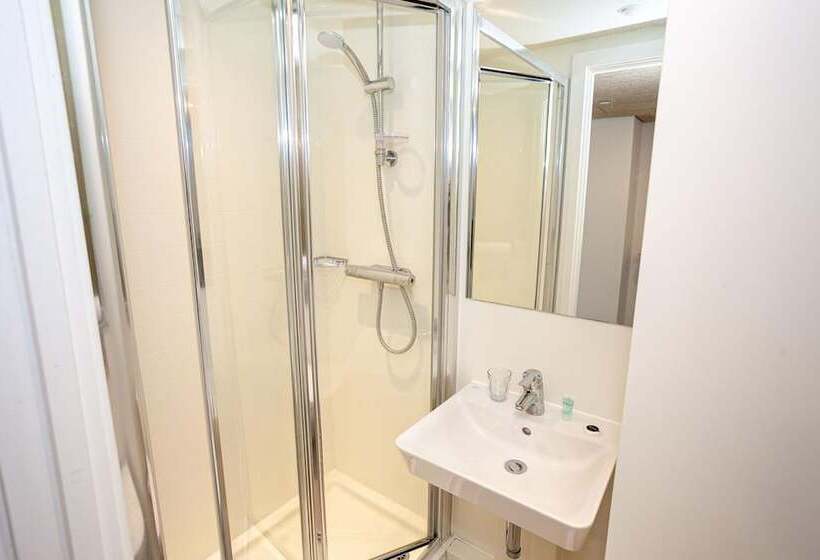 Hotel Axo Paradise Village