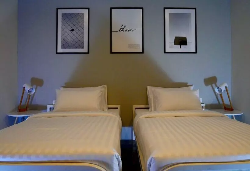 هتل Bhava Residence